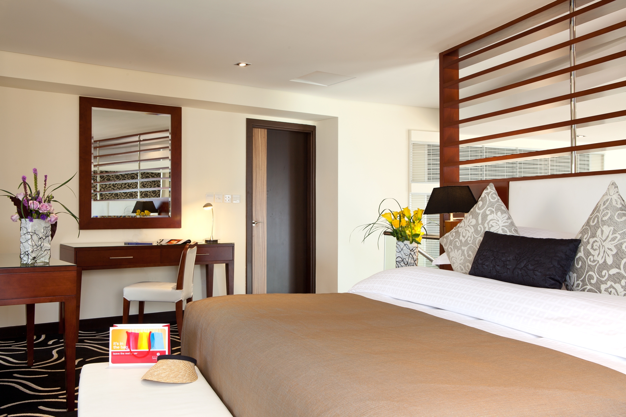 Loft suite_Bedroom - Ramada Plaza Jumeirah Beach Residence